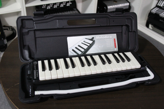 Hohner Melodica Student 32. Фото 1
